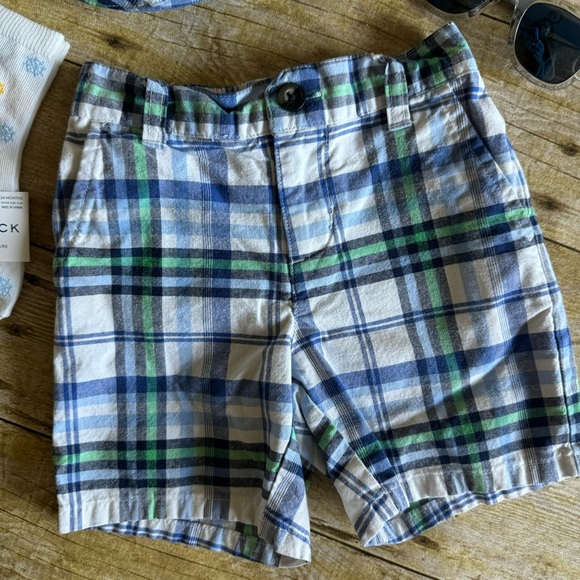 Janie and Jack Shorts, Hat, Sunglasses, and Hat - Picture 13 of 13